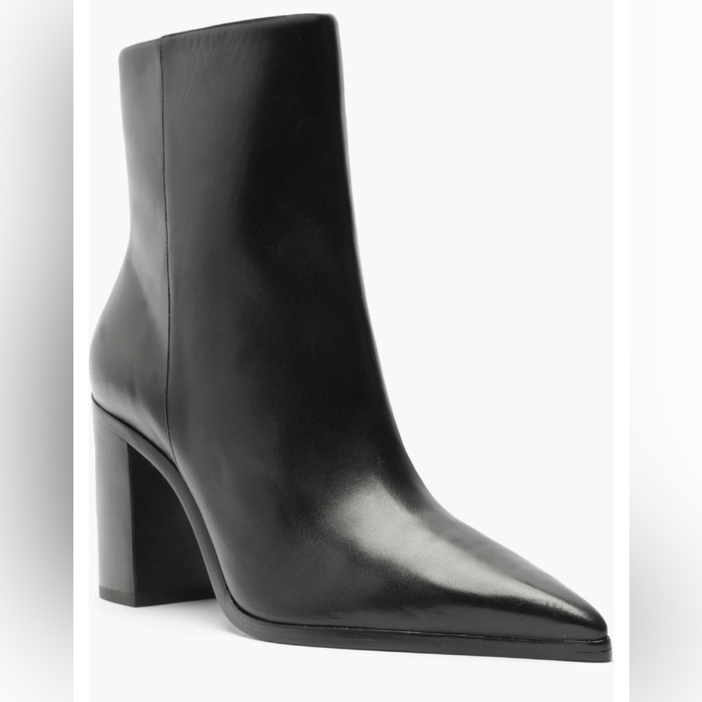 SCHUTZ Mikki Black Ankle Boots Block Heel